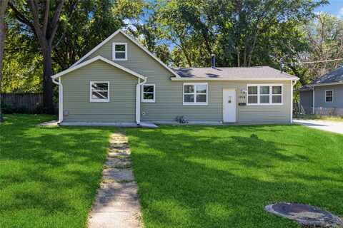 1014 Leland Avenue, Des Moines, IA 50315