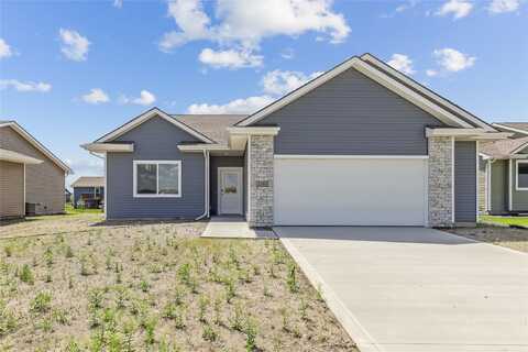 2103 White Oak Lane, Granger, IA 50109