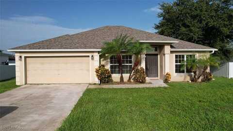 2920 NE 2nd Place, Cape Coral, FL 33909