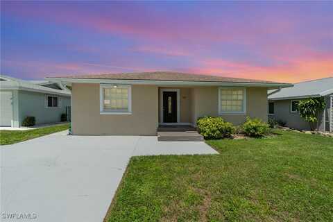 763 106th Avenue N, Naples, FL 34108