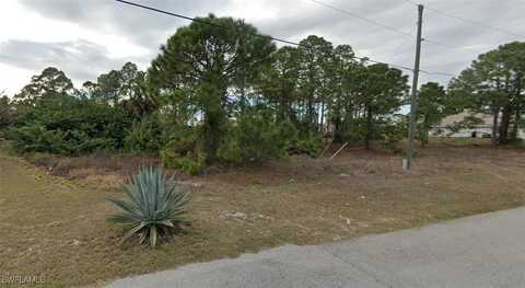 2904 Vera Avenue, Lehigh Acres, FL 33976