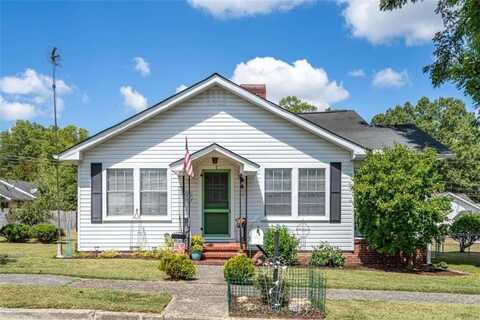 7 4th Street S, Lindale, GA 30147