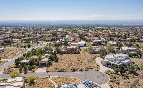 6105 Club Cholla Court NE, Albuquerque, NM 87111