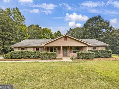 709 Pinecrest, Winder, GA 30680