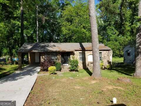 895 Kennesaw, Forest Park, GA 30297