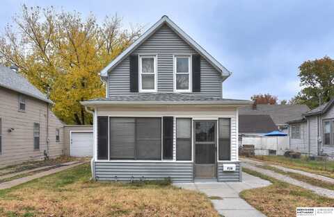 718 W Military Avenue, Fremont, NE 68025