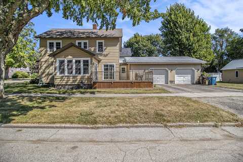 502 E Loomis Street, Ludington, MI 49431