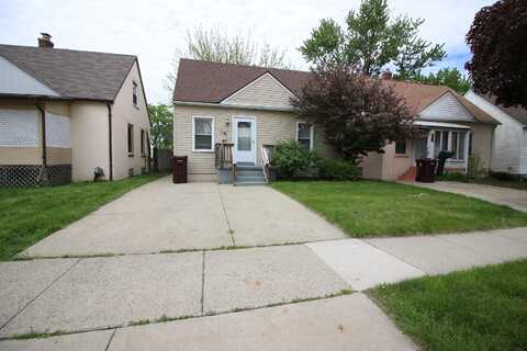 7217 Standard Street, Center Line, MI 48015