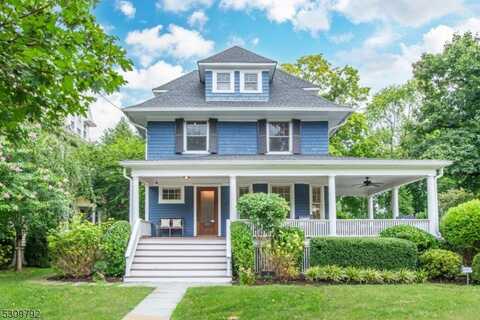 11 Fairfield St, Montclair, NJ 07042