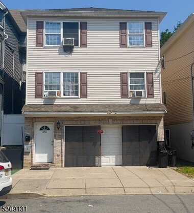 253 Governor St, Paterson, NJ 07501