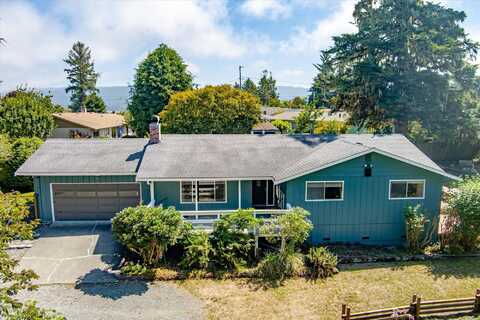 3402 Park Street, Eureka, CA 95501