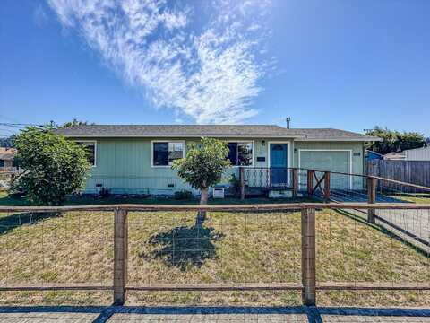 115 Dixie Street, Rio Dell, CA 95562