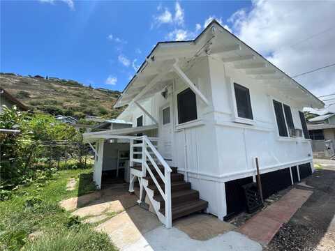 1760 B Palolo Avenue, Honolulu, HI 96817