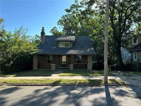 6703 College Avenue, Kansas City, MO 64132