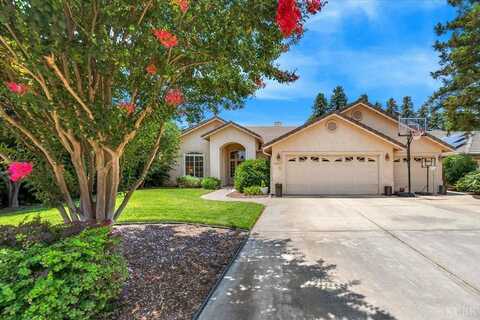 3025 La Mesa Court, Visalia, CA 93292