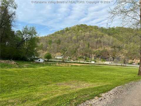 51 Oakmont Drive, Danville, WV 25053