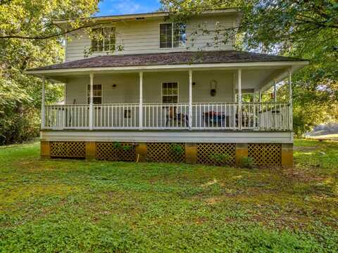 885 R H Ellis Road, Dandridge, TN 37725