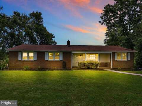 683 SUMNEYTOWN PIKE, HARLEYSVILLE, PA 19438