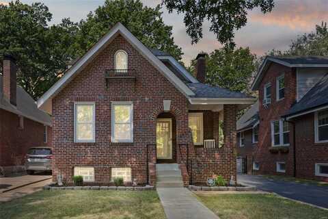 1163 Boland Place, Saint Louis, MO 63117