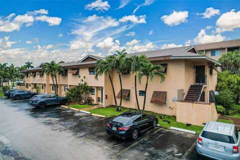 6850 NW 173rd Dr, Hialeah, FL 33015