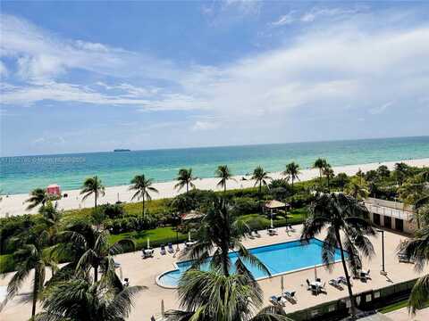 2625 Collins Ave, Miami Beach, FL 33140