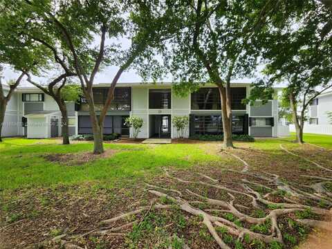 9723 Hammocks Blvd, Miami, FL 33196