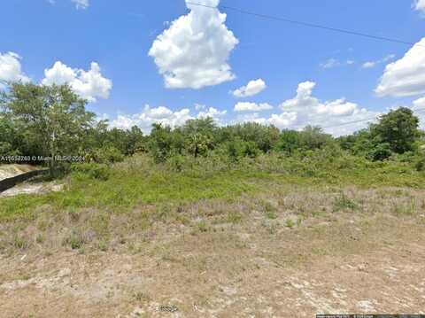 3605 E 18th St, Lehigh Acres, FL 33972