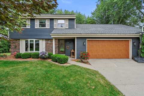 S78w17686 Canfield Dr, Muskego, WI 53150