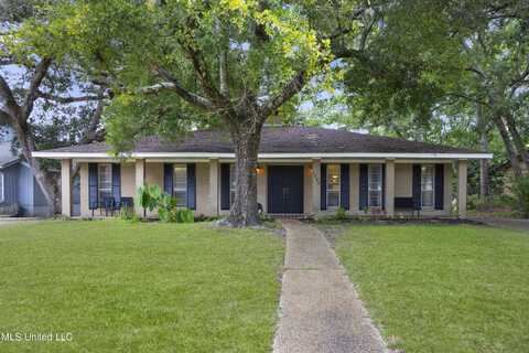 1707 Pat Drive, Gautier, MS 39553