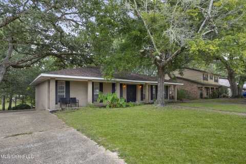 1707 Pat Drive, Gautier, MS 39553