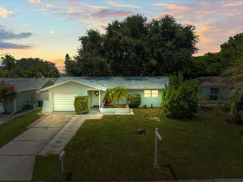 2523 BLACKWOOD CIRCLE, CLEARWATER, FL 33763