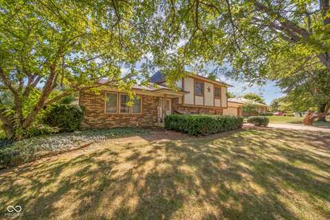 795 Whispering Trail, Greenwood, IN 46142