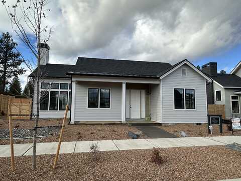 3222 NW Strickland Way, Bend, OR 97703