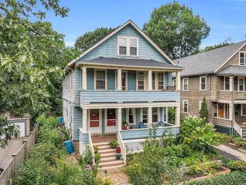 112 Aberdeen Ave, Cambridge, MA 02139