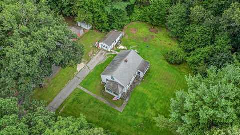 54 Stafford St, Charlton, MA 01507