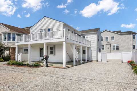 115 White Avenue, Lavallette, NJ 08735