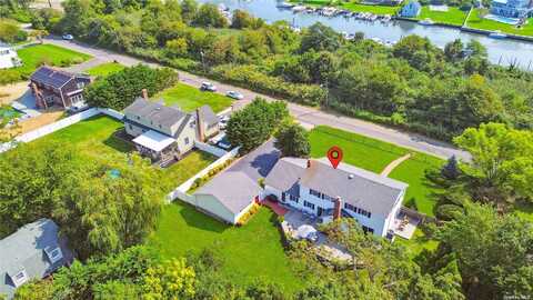 238 Paulanna Avenue, Bayport, NY 11705