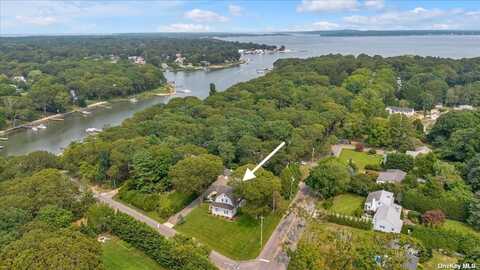 3475 Oaklawn Avenue, Southold, NY 11971