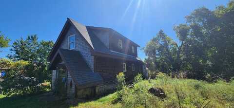 314 Merrow Road, Auburn, ME 04210