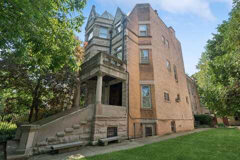 4950 S Ellis Avenue, Chicago, IL 60615