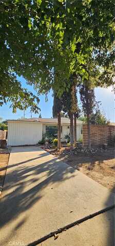 1030 W 24th Street, Merced, CA 95340