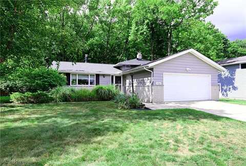 14861 Indian Creek Drive, Middleburg Heights, OH 44130