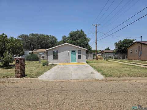 1301.5 N Oak Street, Clovis, NM 88101