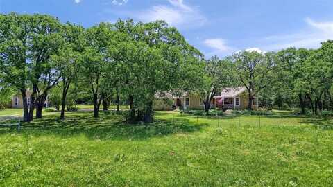 6056 W Line Road, Collinsville, TX 76233