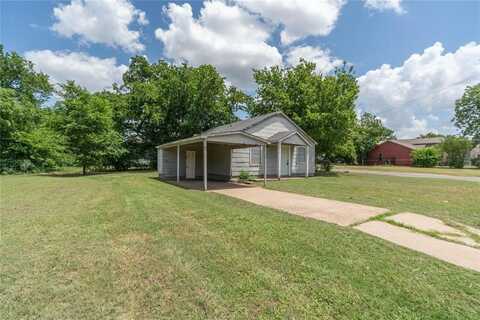 1801 SW B Avenue, Lawton, OK 73501