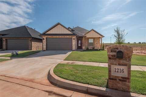 1216 Colonial Avenue, Tuttle, OK 73089