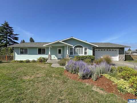 41 Farm Place, Sequim, WA 98382