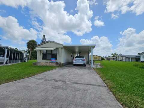 16008 St John's Ct, North Fort Myers, FL 33917