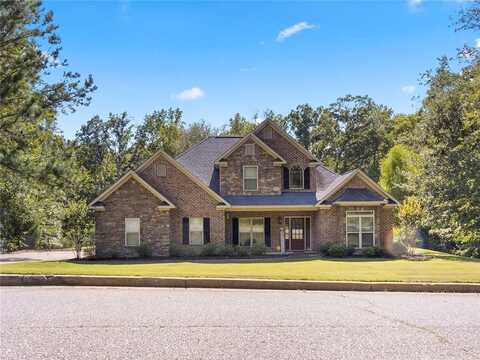 28 Glenwood Way, Smiths Station, AL 36877