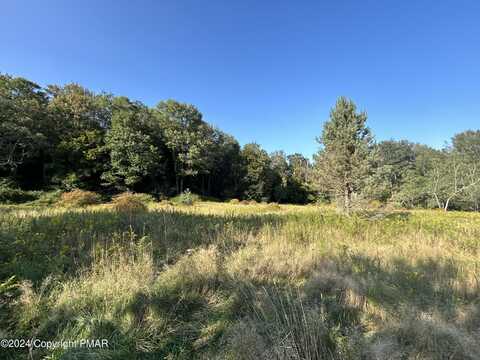 1136 N Old Stage Road, Albrightsville, PA 18210